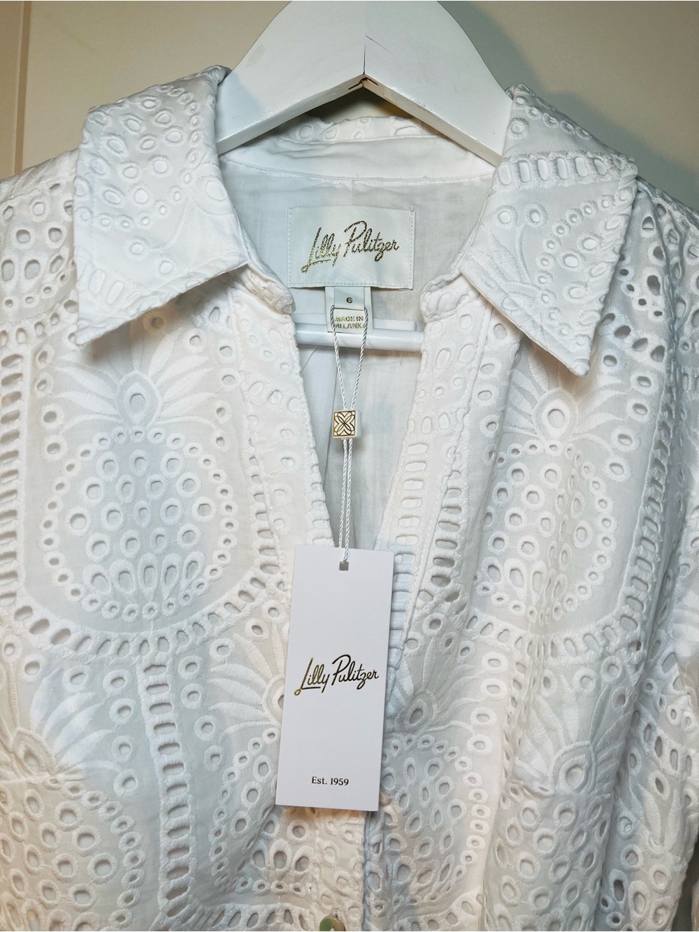 Lilly Pulitzer Eira White Eyelet Pineapple Button Front Midi Dress Size 6 NWT - Picture 6 of 14